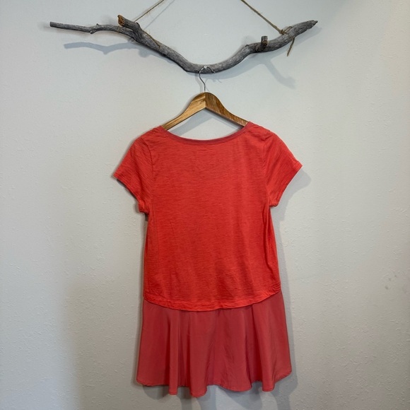 Anthropologie Postmark West End Peplum Tunic Tee High-low Top Solid in Coral - Picture 5 of 9